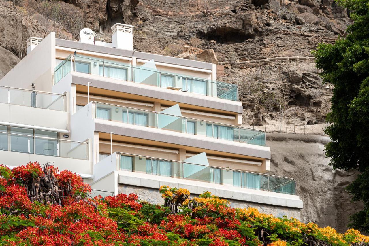 Apartamentos Las Palmeras ปวยร์โต เด มอแกน ภายนอก รูปภาพ